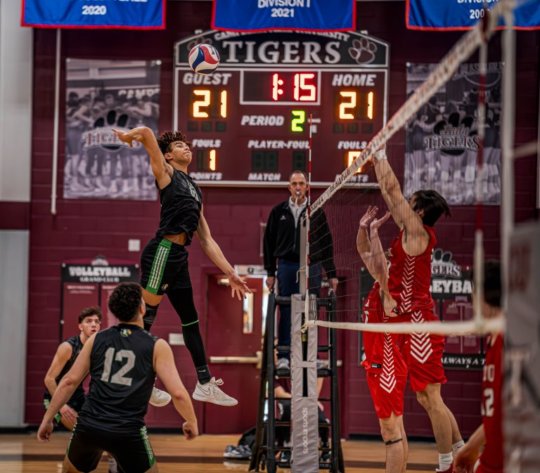 Life University Mens Volleyball